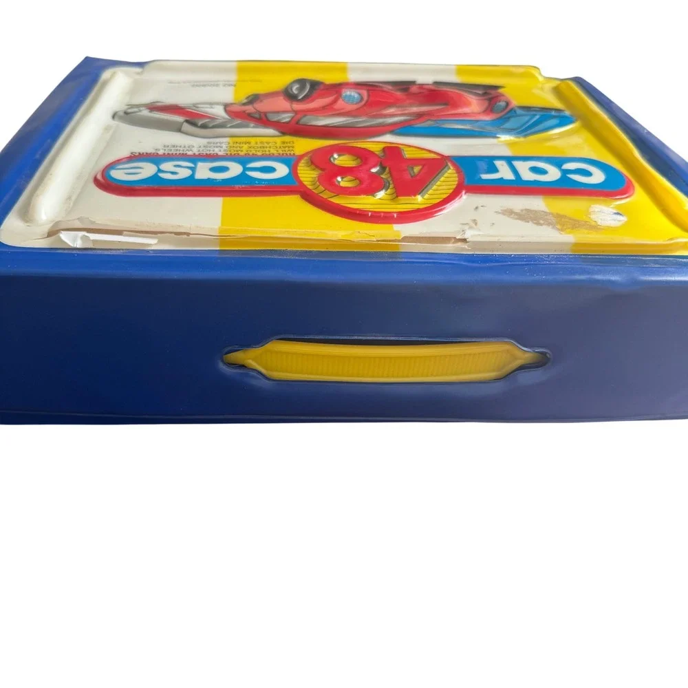 Vintage Tara Toy Corp 48 Car Case Vinyl Carrier with 22 Die Cast Cars No. 20300